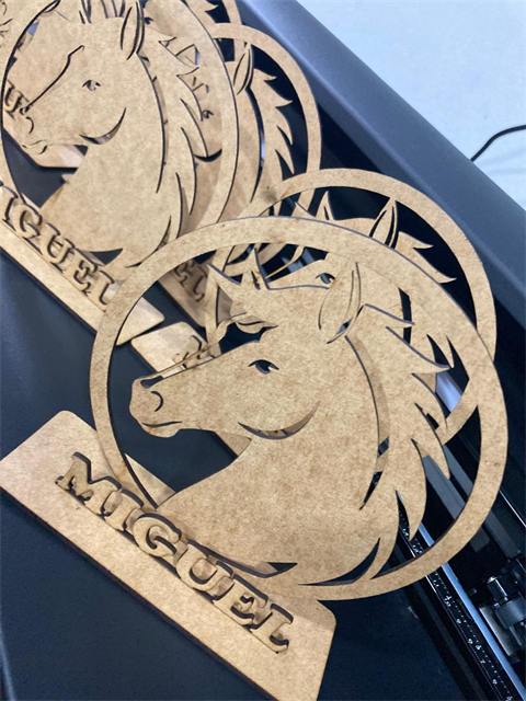 Corte a laser em MDF — lembrança personalizada