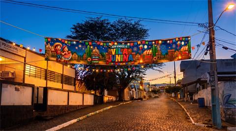 Faixa de rua para festa junina
